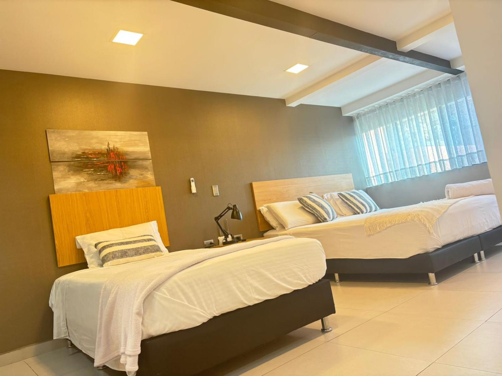 Hotel Bambu Milla De Oro メデジン エクステリア 写真
